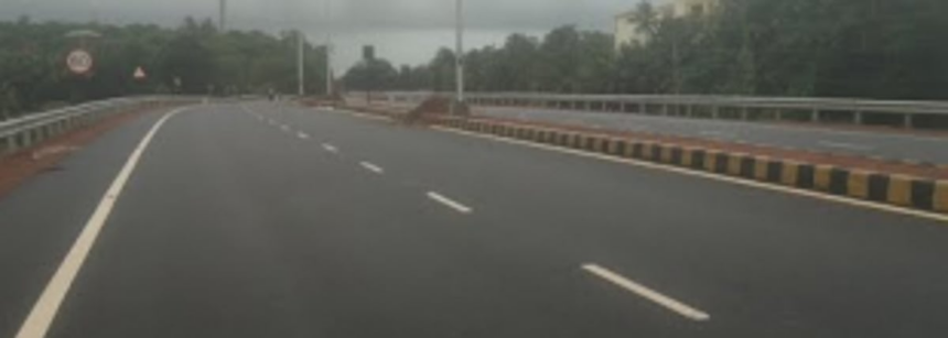 NH-17 at Canacona showing symptoms of malady