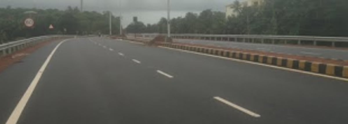 NH-17 at Canacona showing symptoms of malady