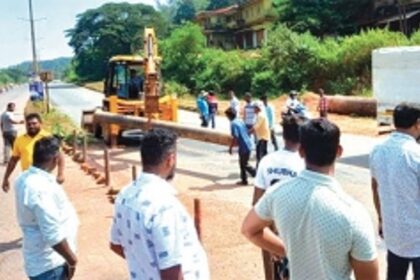 NHAI officials barricade accident-prone  median gap on Curti Highway