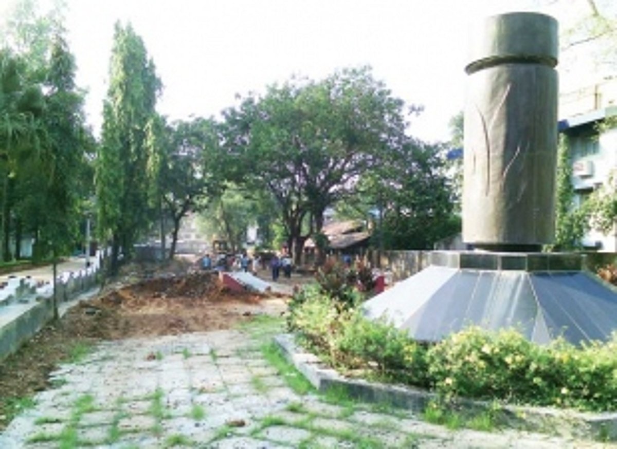 NO ‘FREEDOM’  FROM POLITICS AT  PONDA