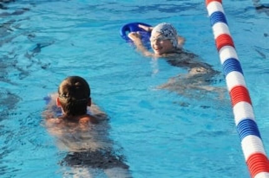 NSUI demands women swimming coaches 1 NSUI demands women swimming coaches