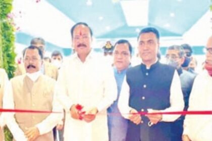 Naidu advises public representatives to protect dignity & sanctity of Parliament