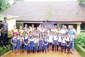 Nanus school students boycott  classes demanding teacher