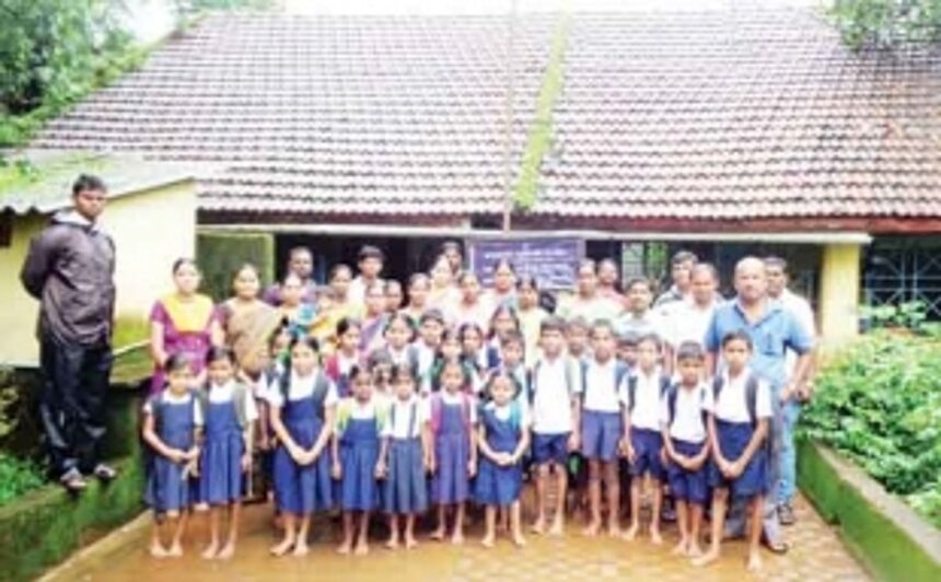 Nanus school students boycott  classes demanding teacher