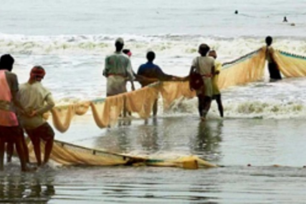 National Fishworkers’ Forum slams new amendment nixing 50 mtr CRZ line