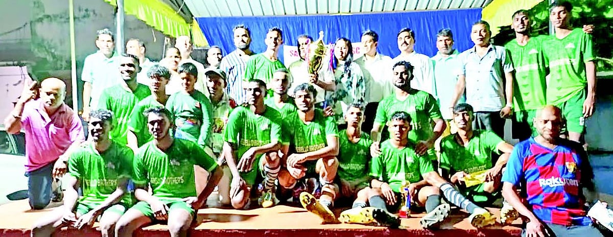 Navelim SC lay hands on
Sao Jose de Areal P’yat Cup