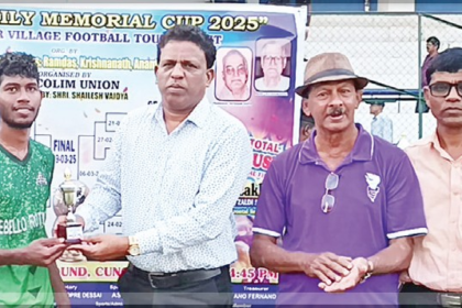 Navelim Sporting Club Triumphs 2-1 in Inaugural Match of Vaidya Family Memorial Cup