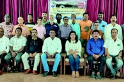 Navelim gram sabha demands equal recognition  for Konkani in Roman script