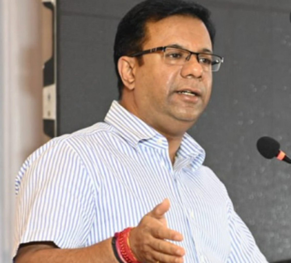 Need doctors to start new Tuem health centre: Min