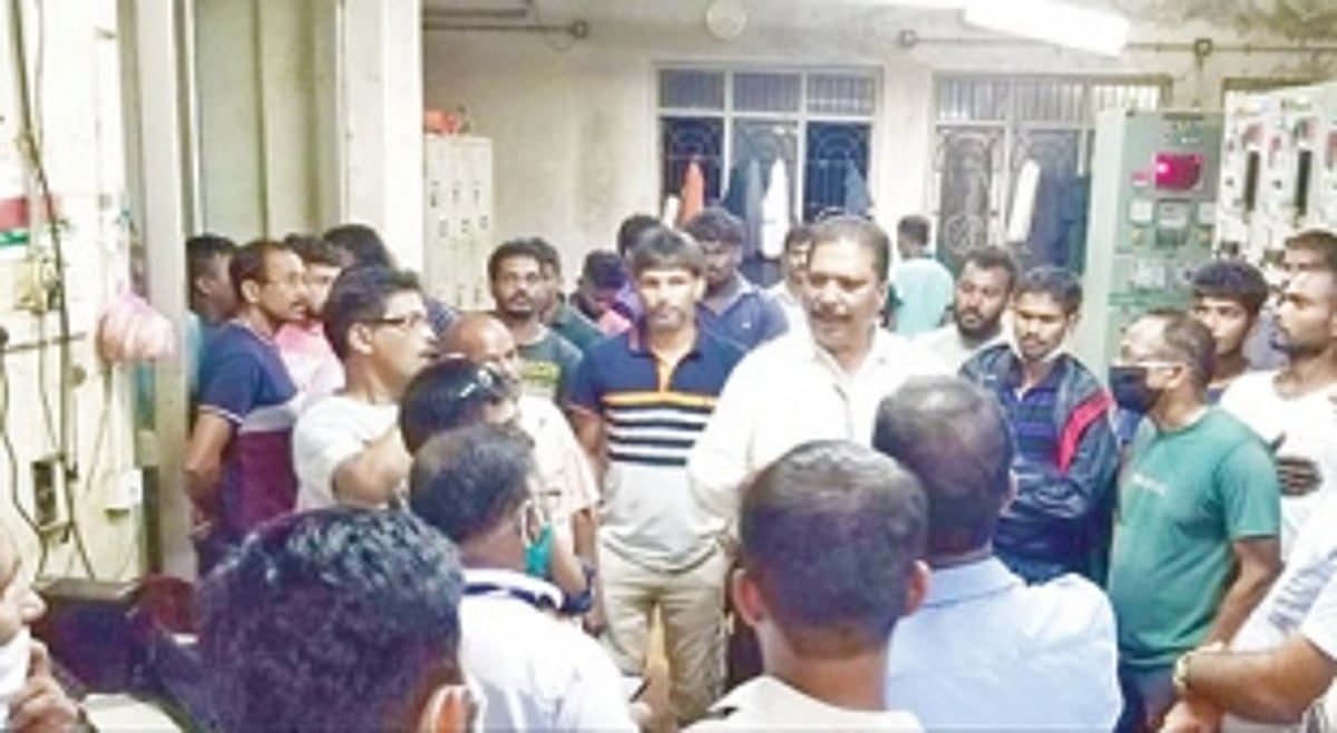 Neturlim, Wadem locals march to substation over power cuts