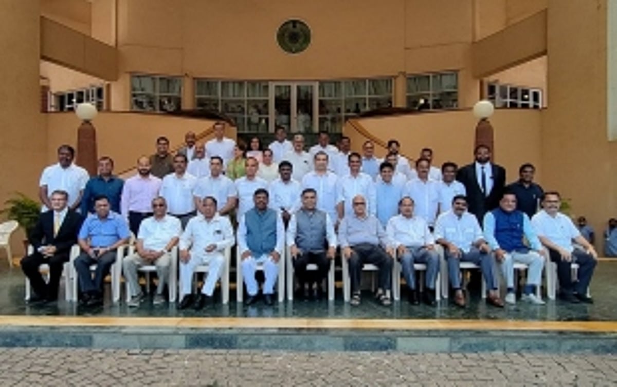 New Goa Legislative Assembly constituted. 39 MLAs take oath
