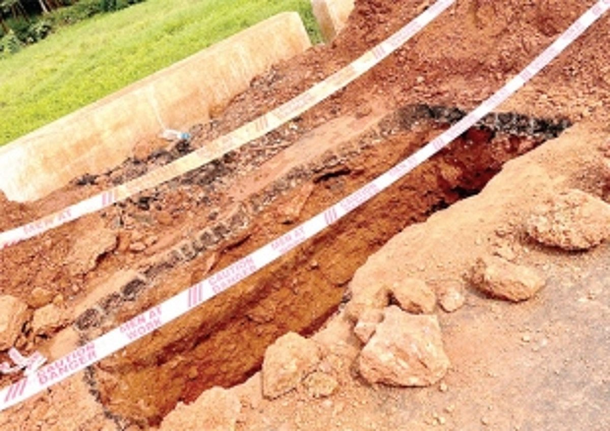 Newly hot-mixed Marna-Gaunsavaddo link road in Siolim damaged, dug up again by PWD