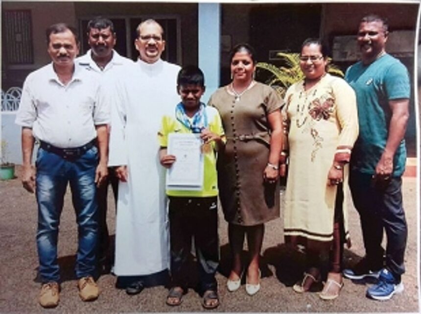 Nigel swims to glory at State Aquatic championship