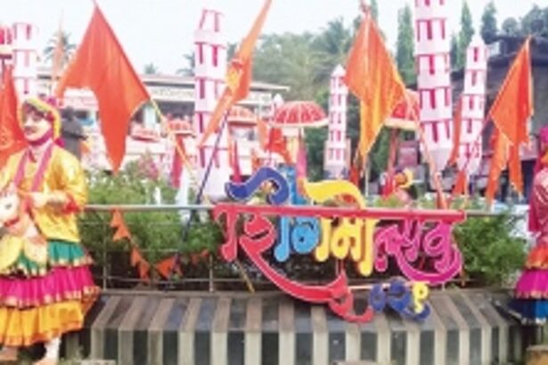 No Shigmo, but Ponda all decked up!