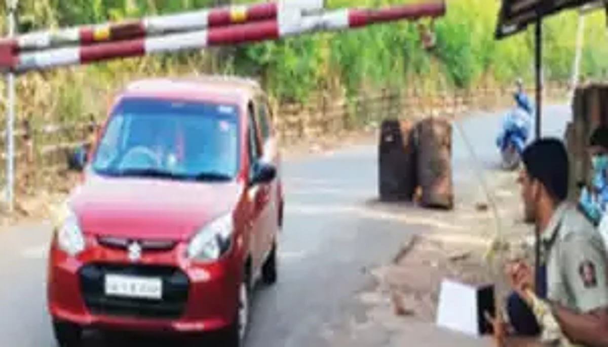 No inter-State movement for individuals except with valid travel documents: SEC