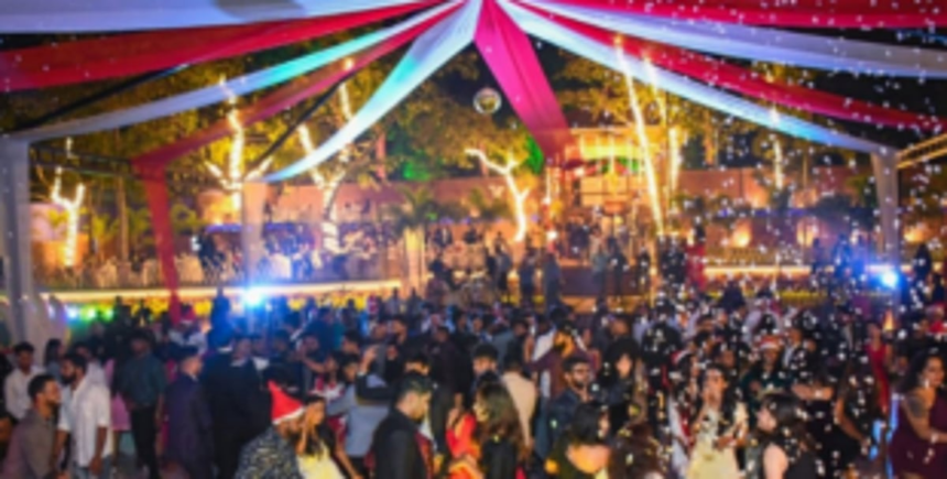 No music beyond midnight on Christmas Eve, Christmas Day & New Year’s Eve