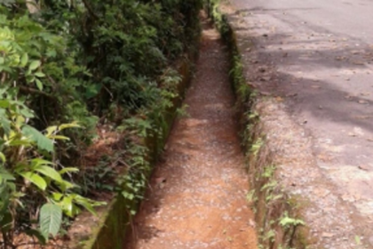 No tender needed? Margao citizen pays from his pocket to clean drains