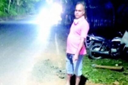 Non barricaded pit on the Dhavlim-Ponda road is a death trap to motorists