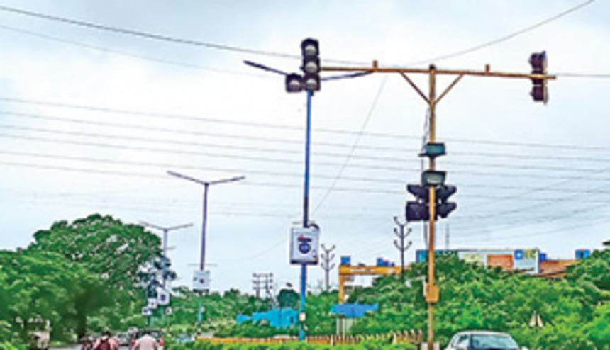 Non-functional traffic signals at Campal