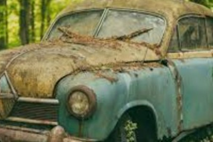 North Goa's Abandoned Vehicles Remain Unclaimed Despite Auction Warning