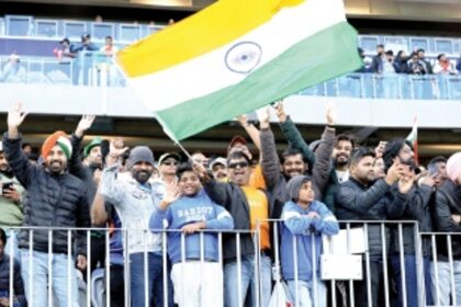 Notes from a travelling diary of fan stories, of a cricket raconteur