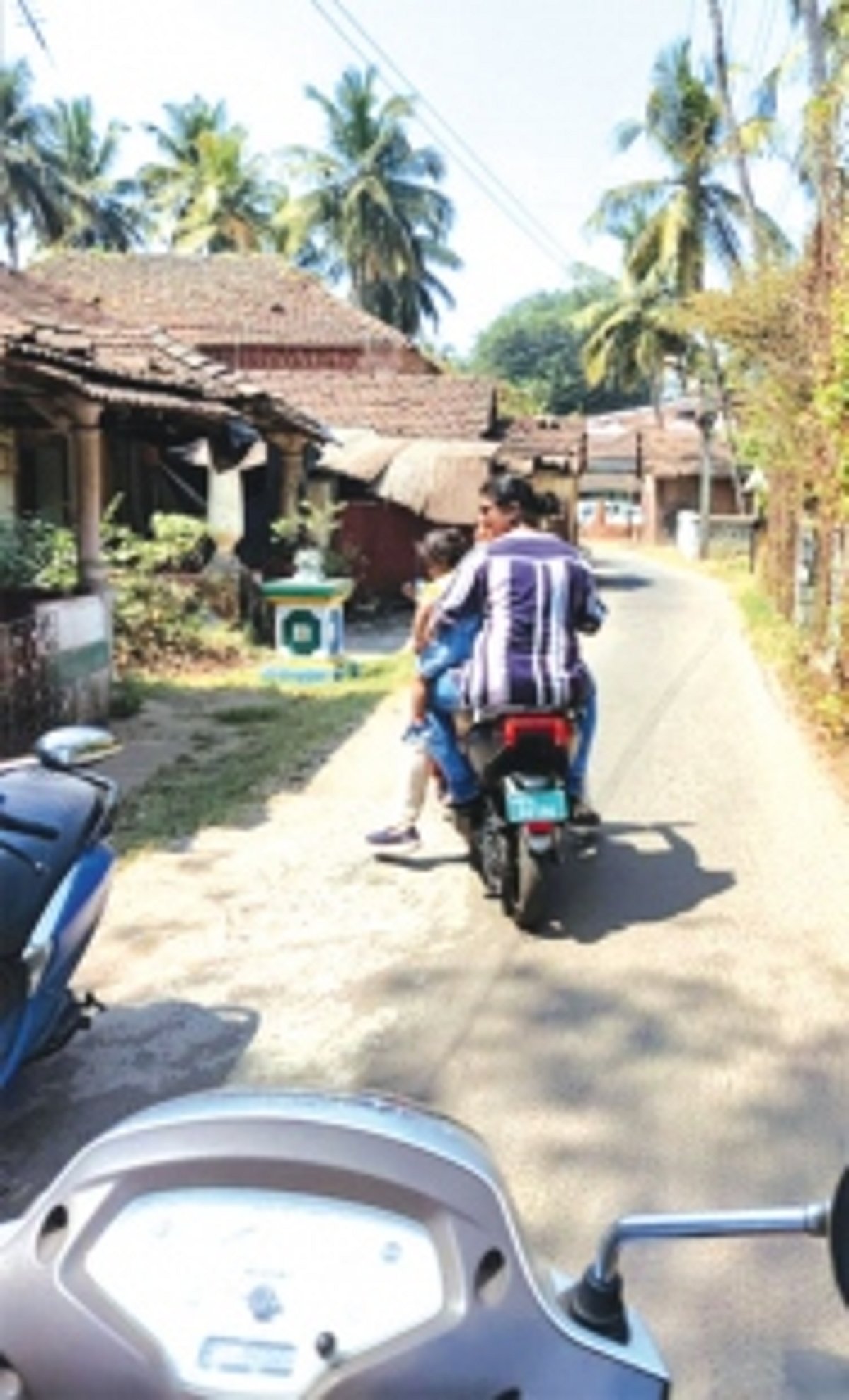 Now, cops in mufti to take photos, nab motorists breaking traffic rules