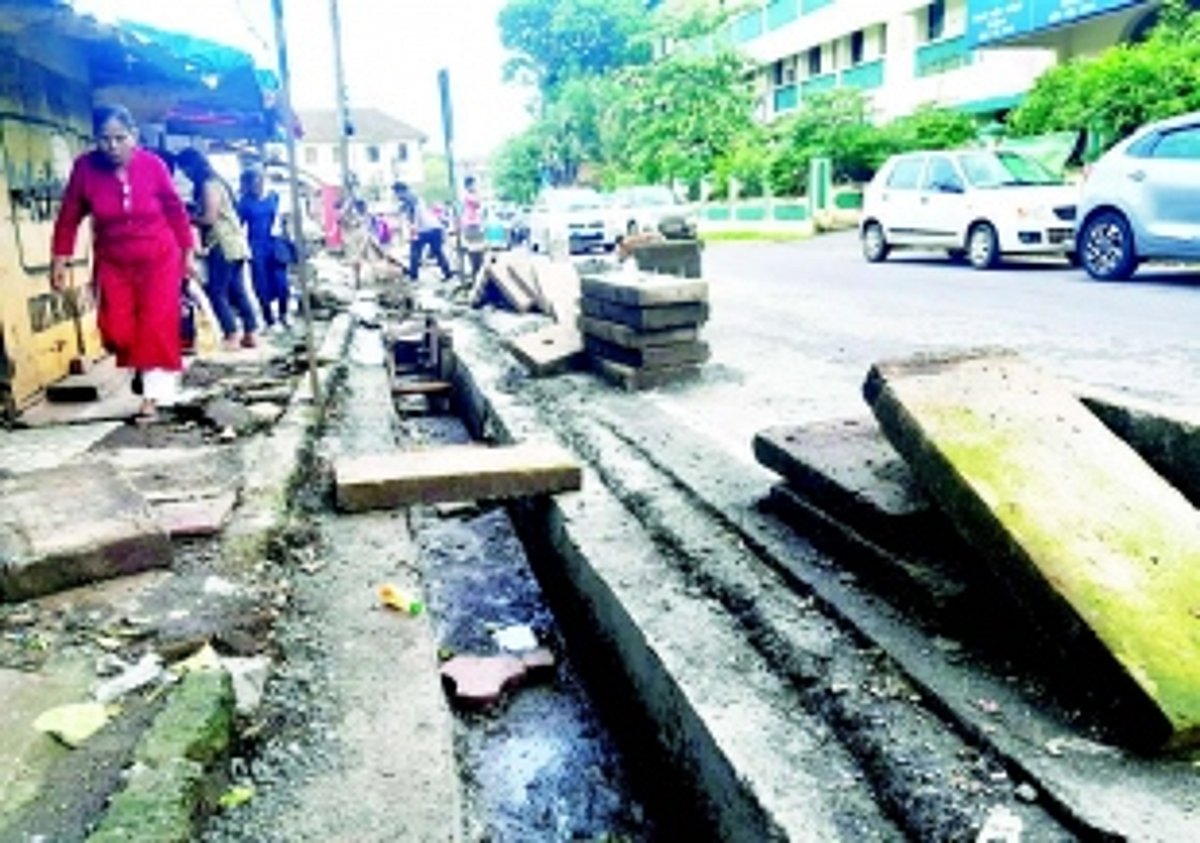 Now, drain construction escalates traffic chaos near Margao schools