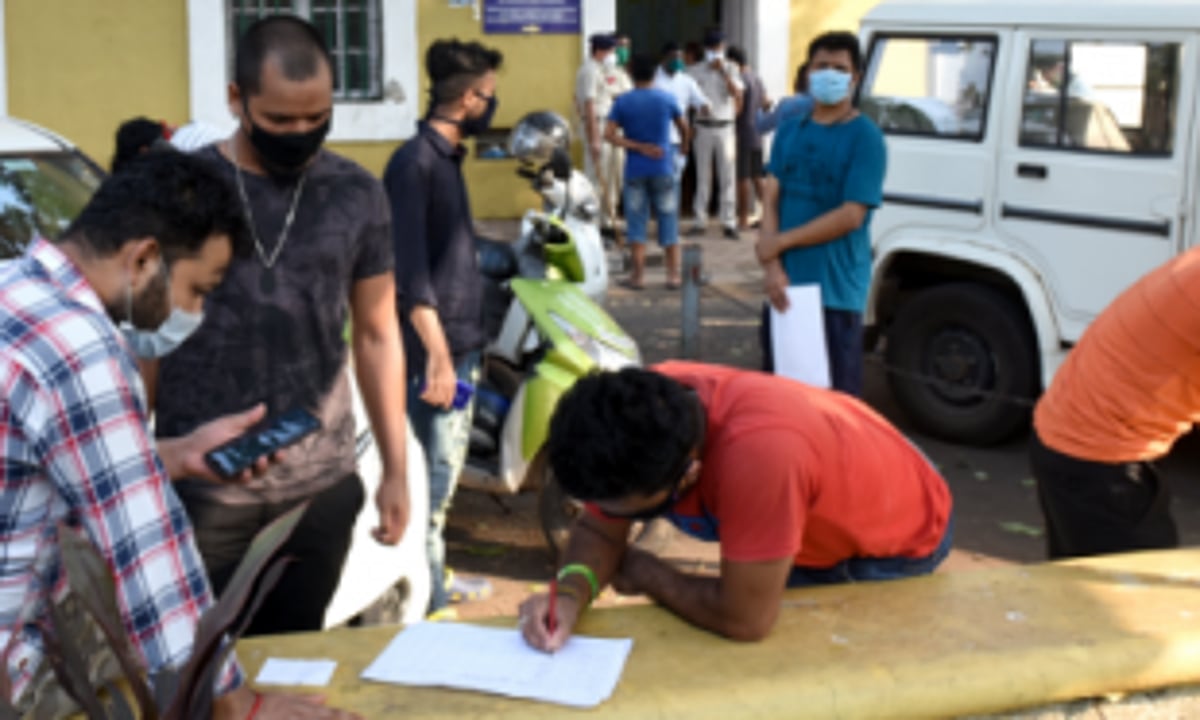 Now, stranded migrants should register by June 16