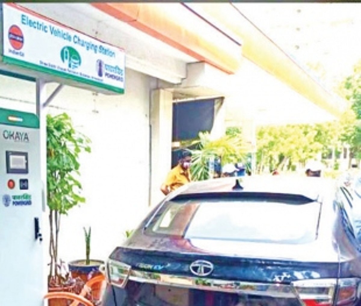 Now, the power plays the  power game on roads