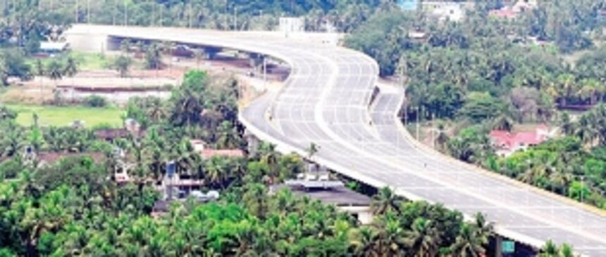 Now walk and talk, take pics on new Zuari bridge till December 28