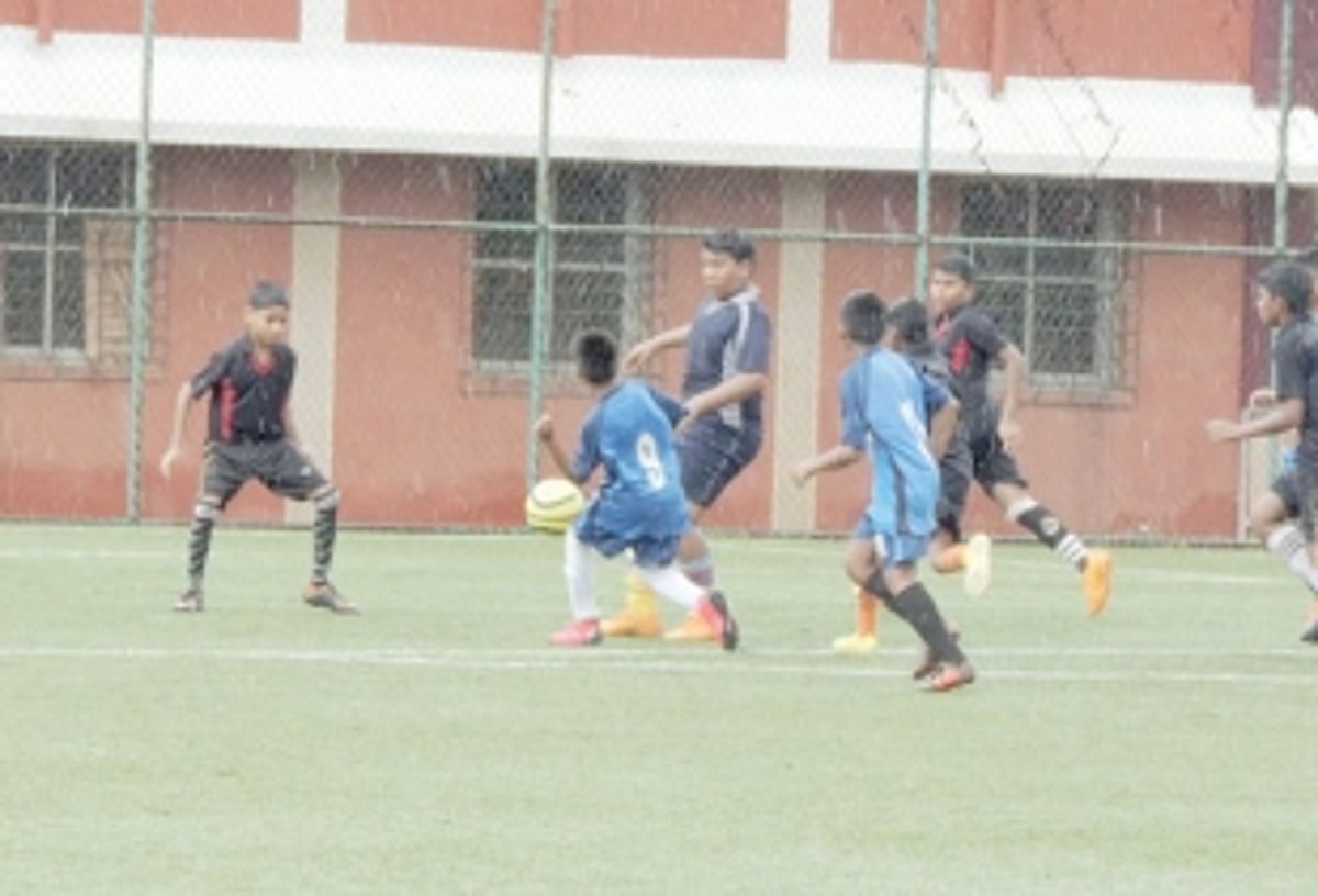 OL Carmel hit Cresent HS for a six