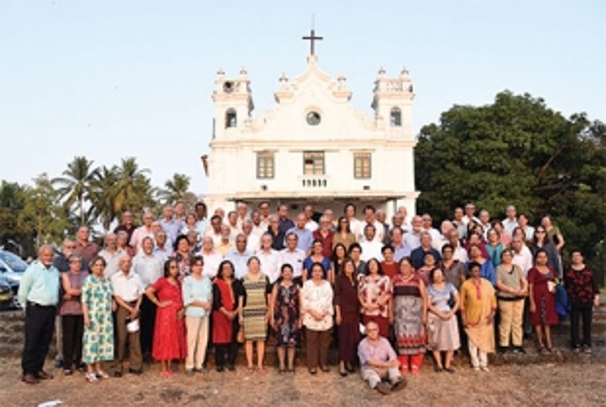 OLD INSTITUTO DO ABADE FARIA STUDENTS MEET AGAIN