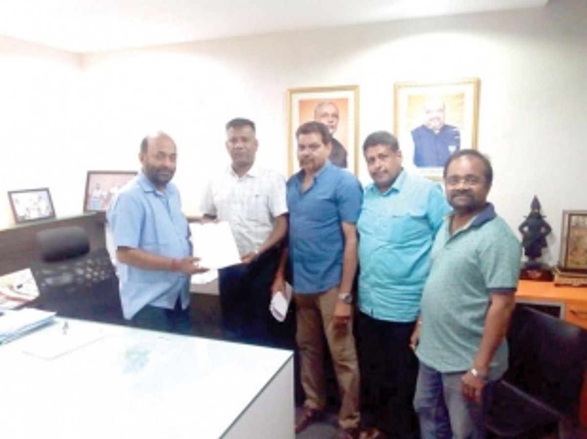 OSD to CM, Tendulkar apprised on  financial condition of Mapusa Bank