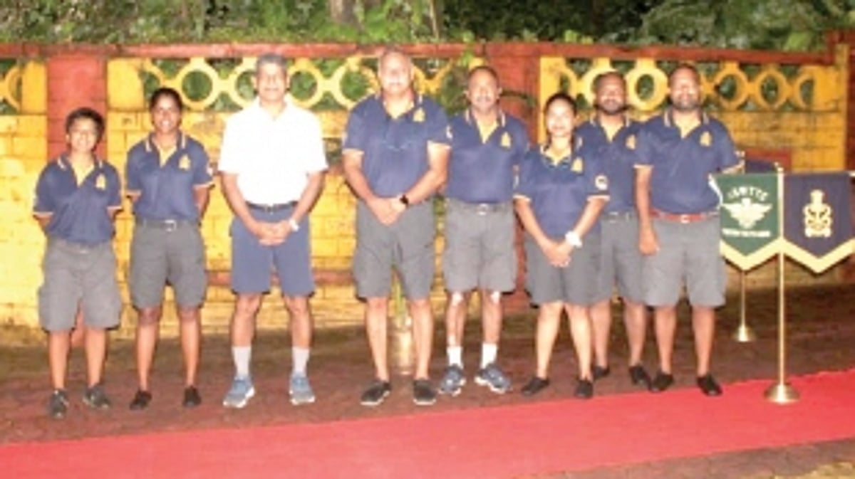 Ocean sailing expedition to Mauritius on INSV Tarini flagged off