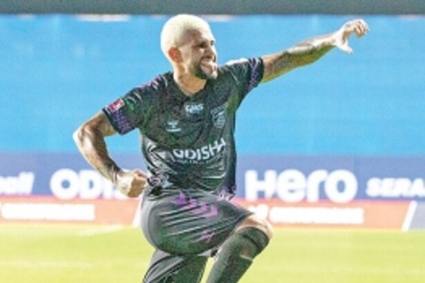 Odisha win 10-goal thriller