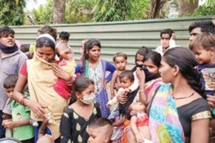 Of homes & hearts: The universal migrant story