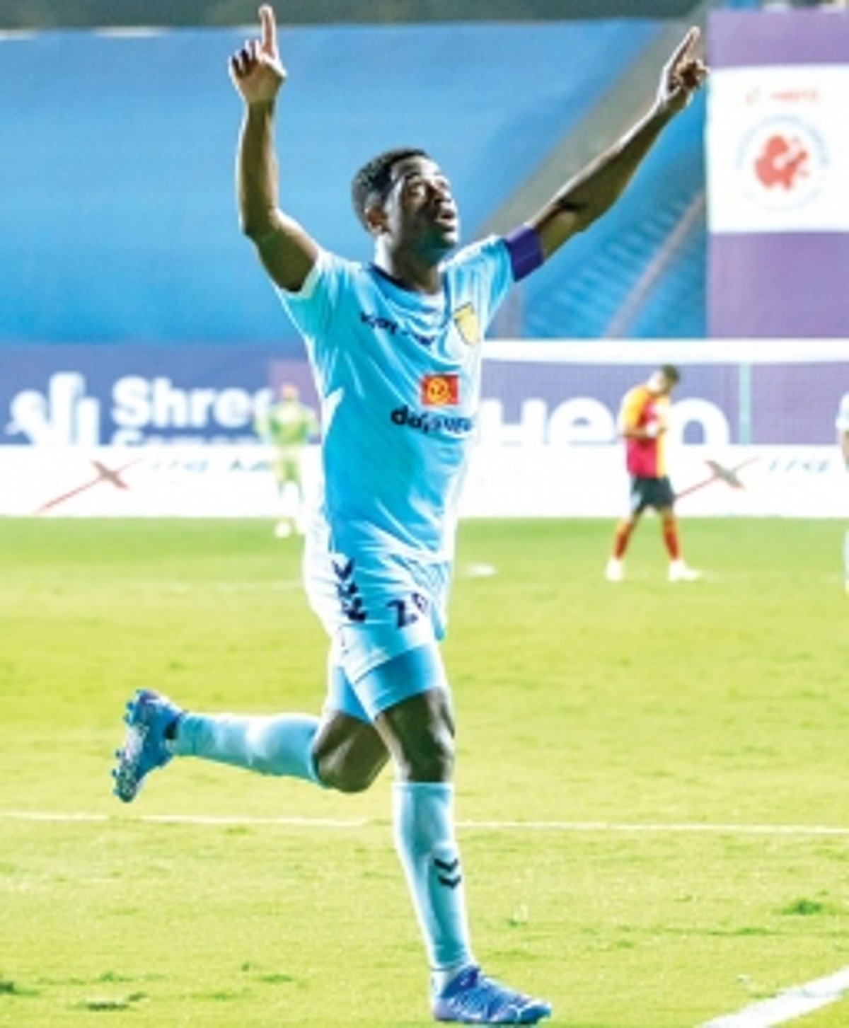 Ogbeche shows SCEB no mercy as nizams go top