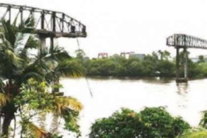 Old Borim bridge portion collapses, no casualty