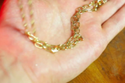 Old Goa Police hunting for two chain snatchers