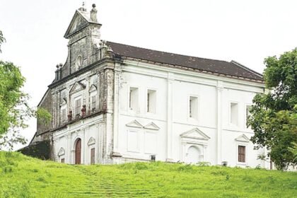 Old Goa panel objects to entry fee at Monte Chapel