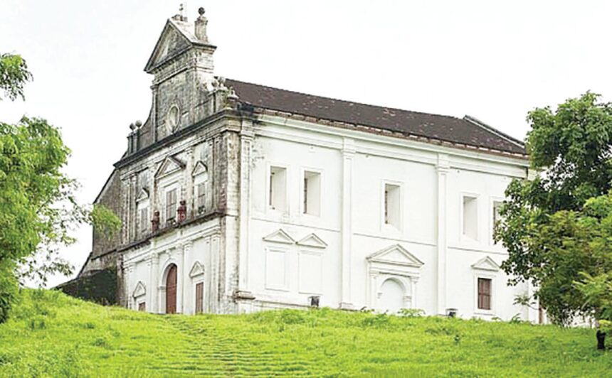 Old Goa panel objects to entry fee at Monte Chapel 1 Old Goa panel objects to entry fee at Monte Chapel
