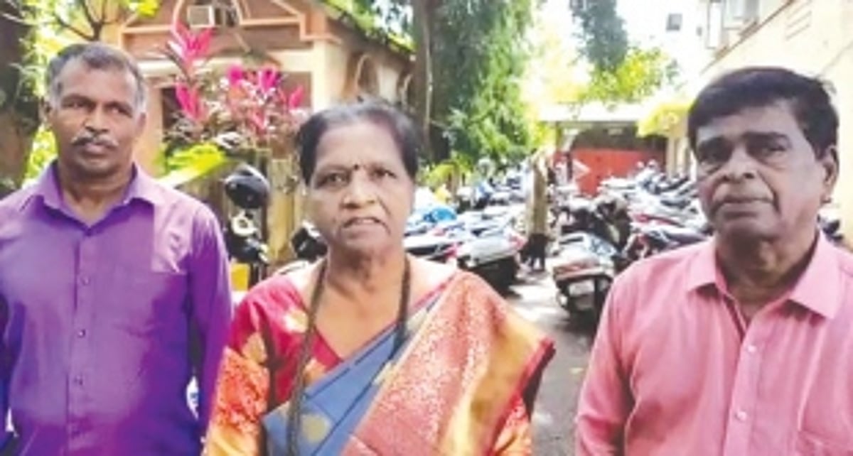 On last day, nominations pour in for panchayat elections