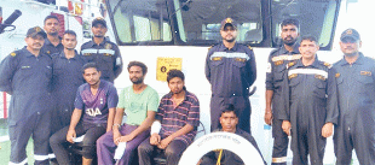 One dies as barge headed  to Goa goes missing