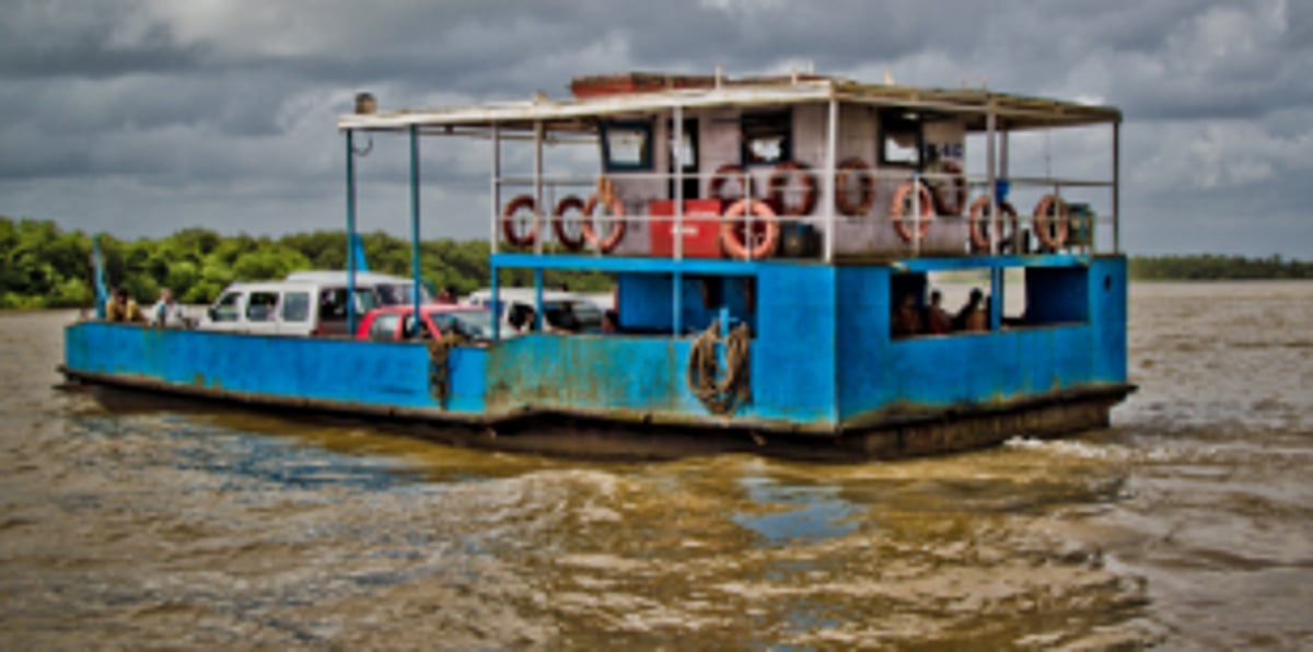 One falls off from Sarmanas ferry, goes missing