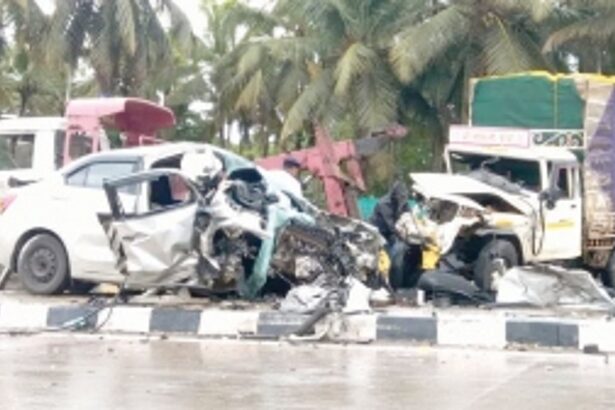 One killed in a major three-car accident at Goa Velha bypass