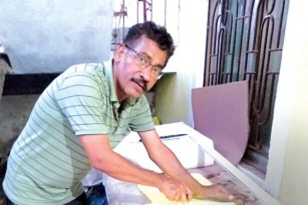 One of the last Goan tradesmen keeping upholstery art alive
