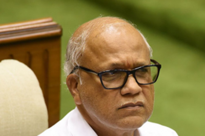 Only Sonia Gandhi can decide the fate of Reginaldo: Digambar