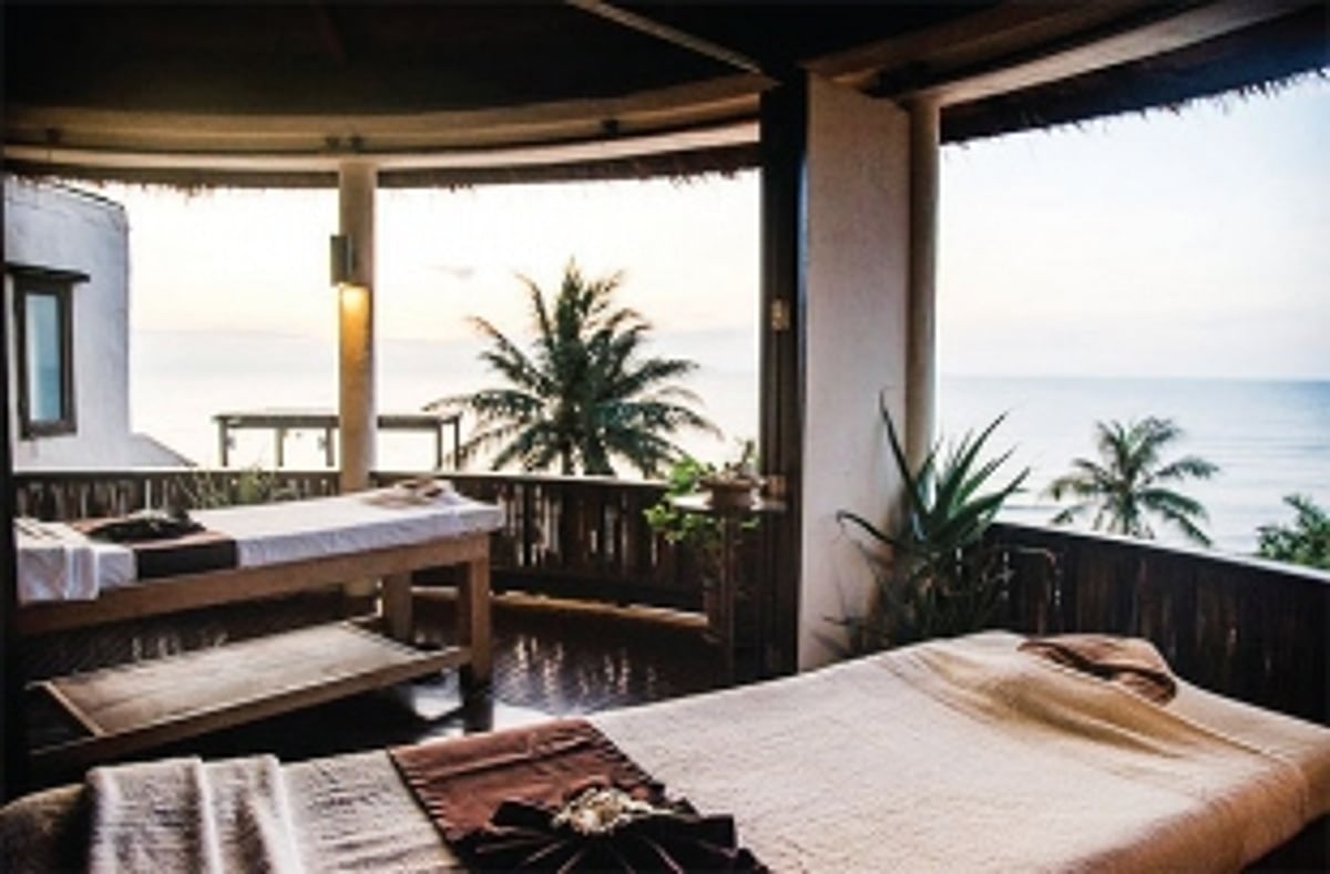 Open, close, open, close: Hotels & restaurants in a total spin