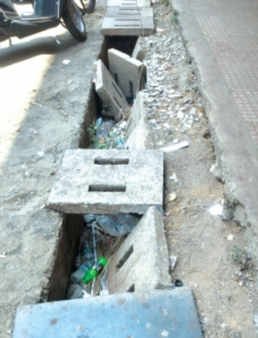 Open drain in Vasco covered