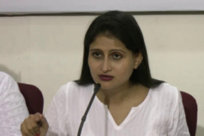 Oppn backs activist Disha